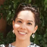 Stephanie Flores